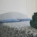 ゲストハウス Emerald